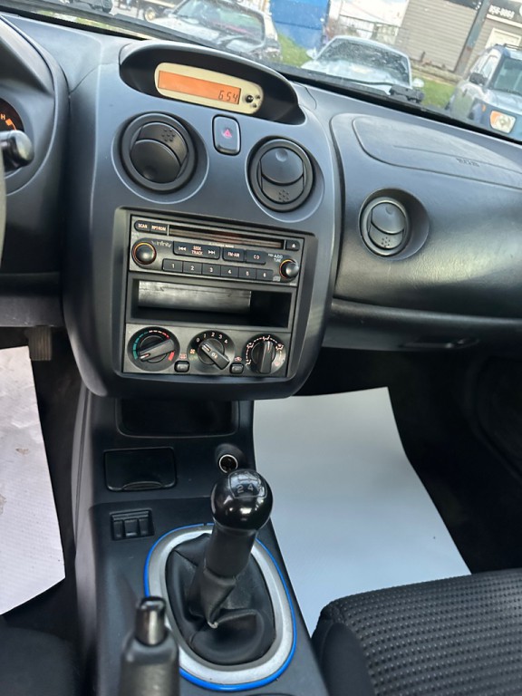 2003 Mitsubishi Eclipse Image 12