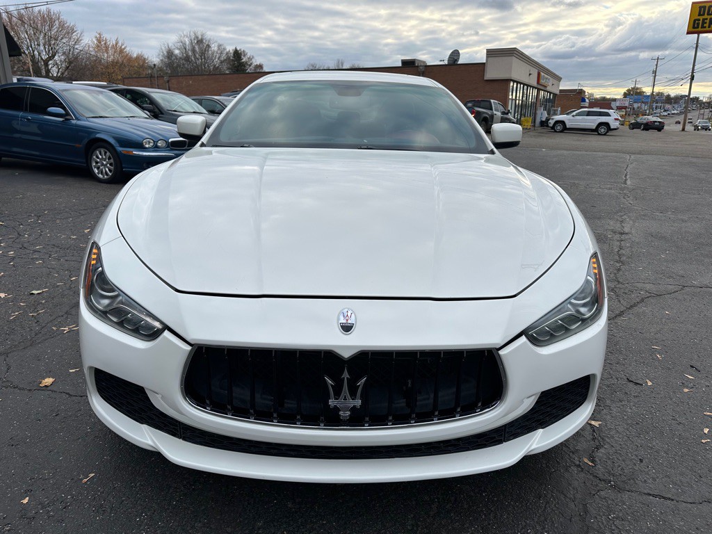 2016 Maserati Ghibli Image 2