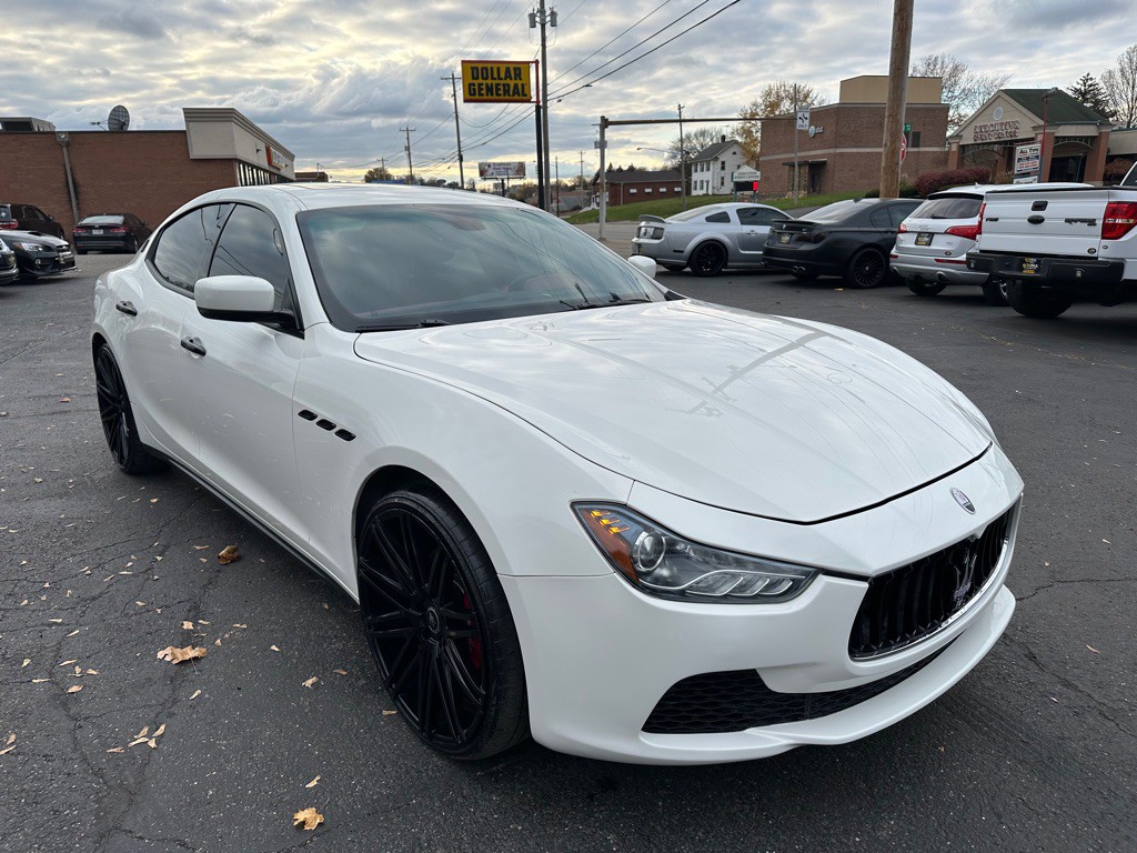 2016 Maserati Ghibli Image 3
