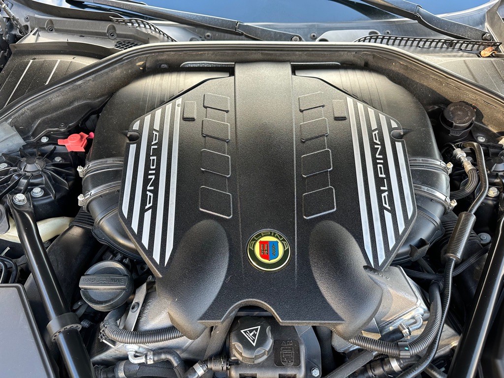 2014 BMW 7 Series Image 29