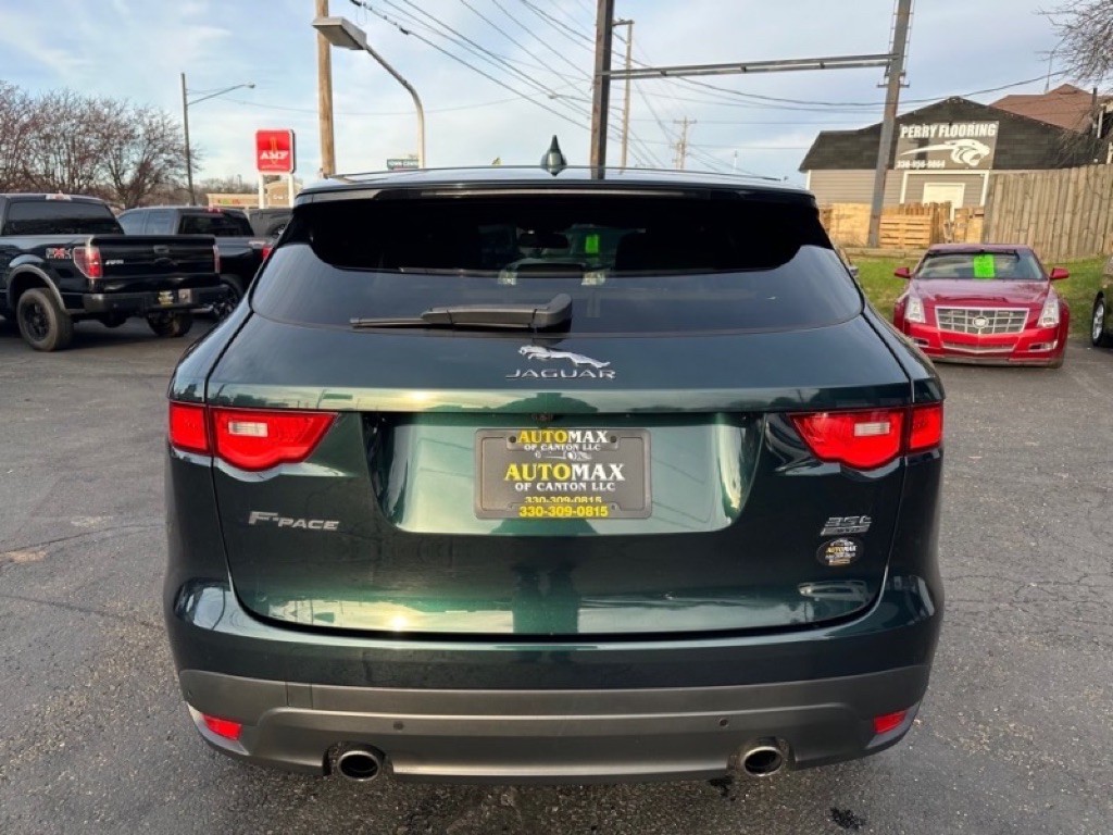 2017 Jaguar F-PACE Image 7