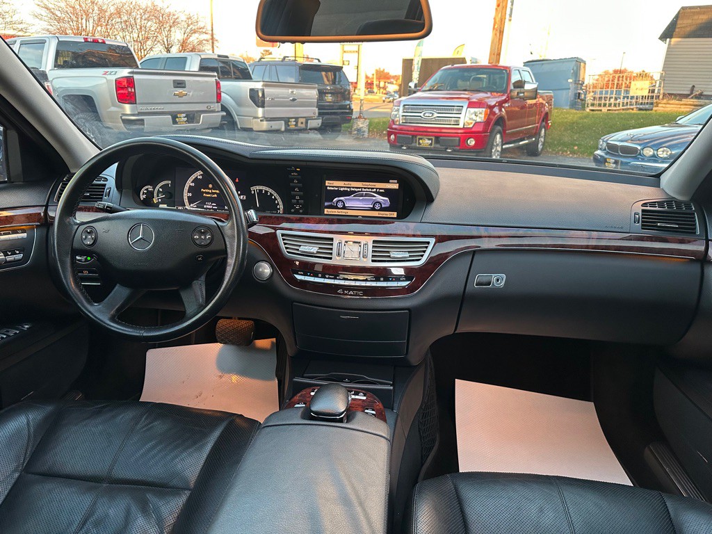 2007 Mercedes-Benz S-Class Image 9