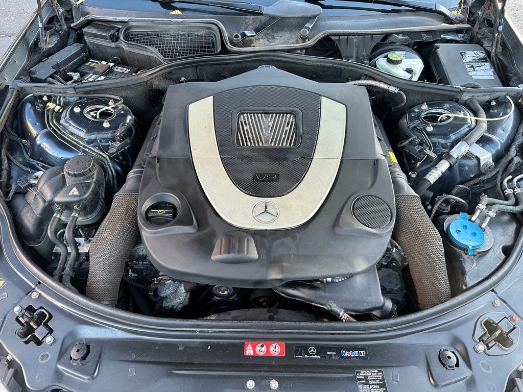 2007 Mercedes-Benz S-Class Image 18