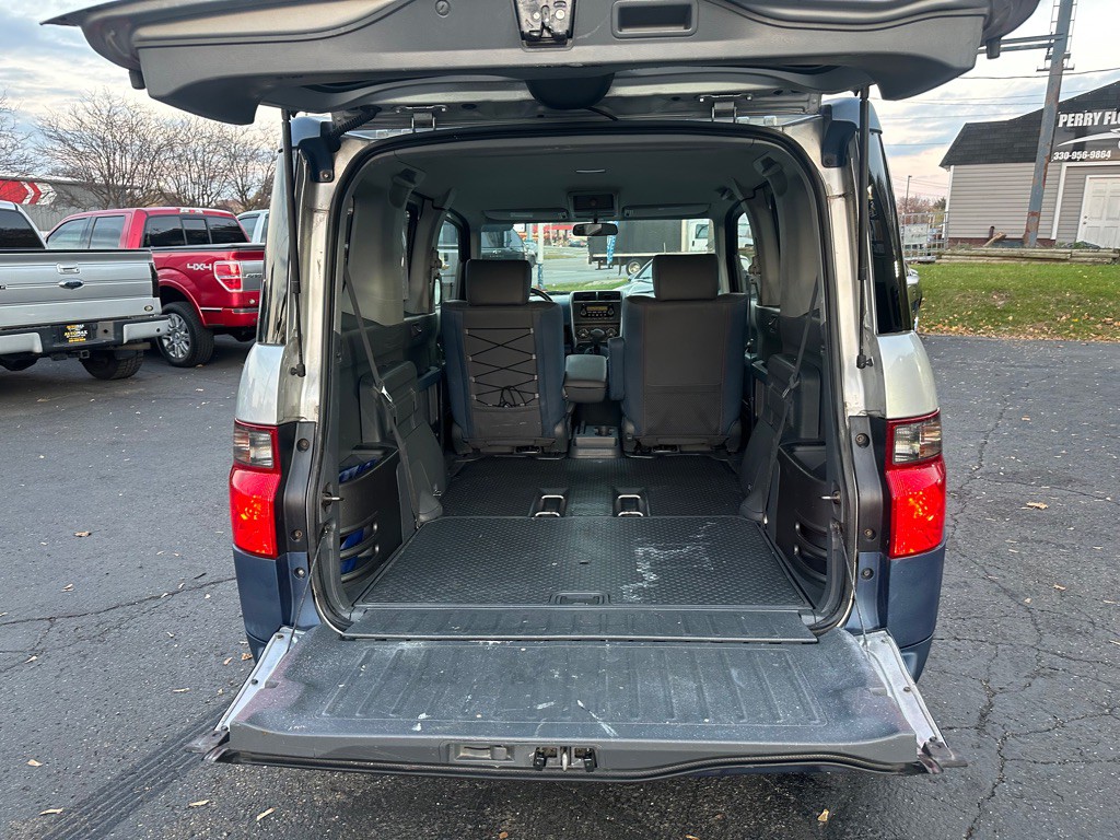 2006 Honda Element Image 17