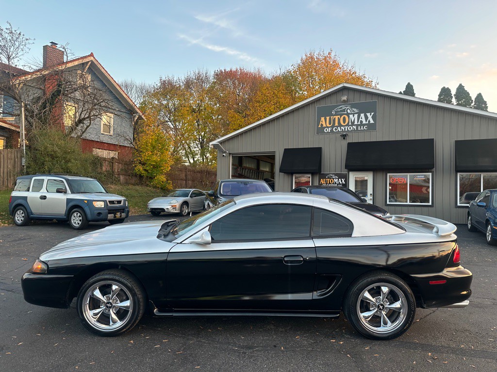 1996 Ford Mustang Image 3