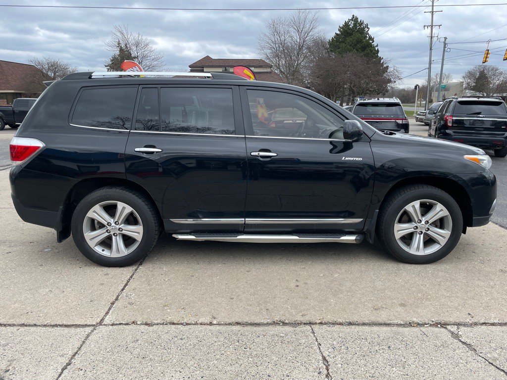 2013 Toyota Highlander Image 5