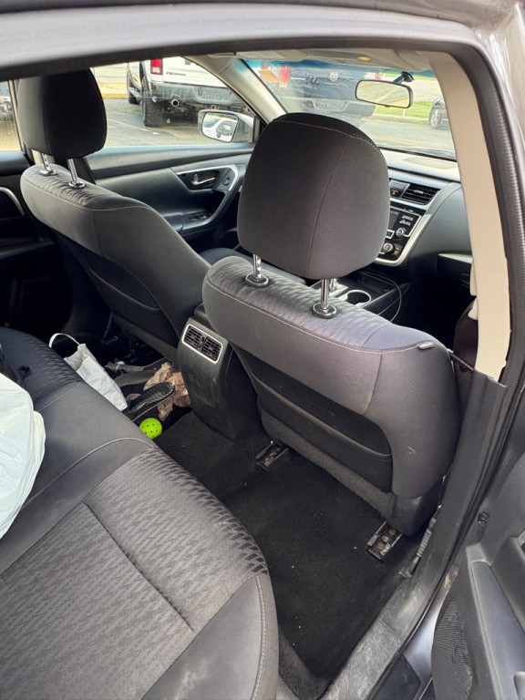 2018 Nissan Altima Image 8