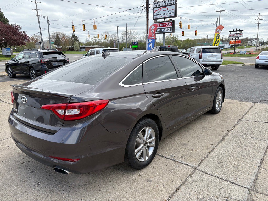 2017 Hyundai Sonata Image 5