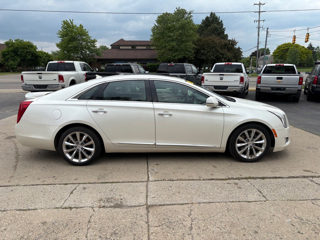 2013 Cadillac XTS Image 6