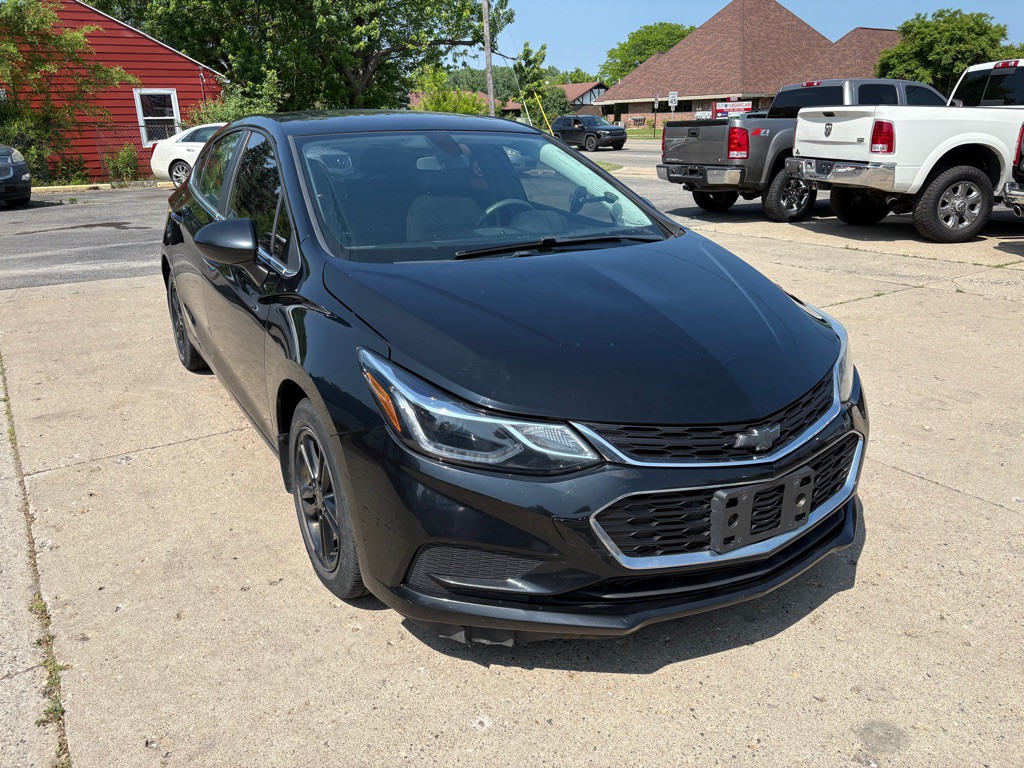 2017 Chevrolet Cruze Image 7