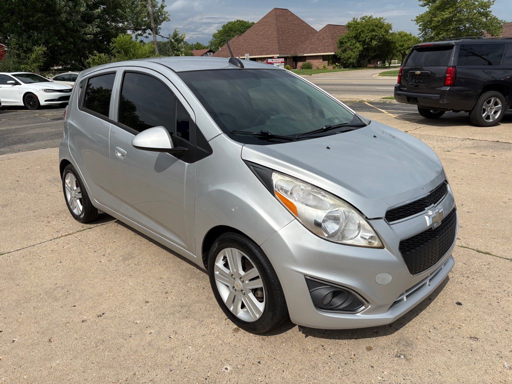 2015 Chevrolet Spark Image 6