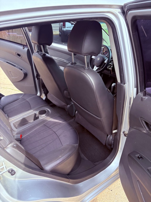 2015 Chevrolet Spark Image 11