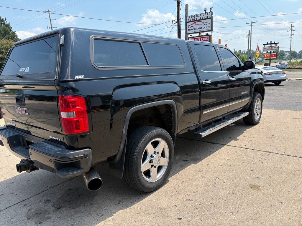 2015 GMC Sierra Image 5