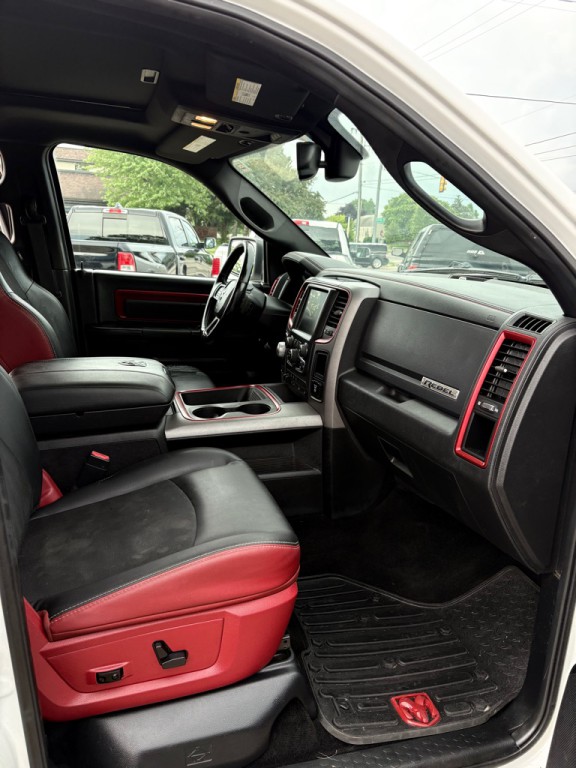 2016 RAM 1500 Image 10