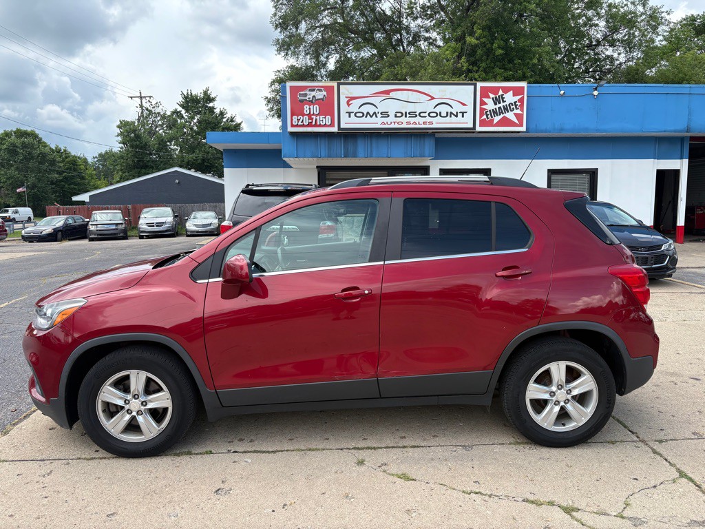 2018 Chevrolet Trax Image 2