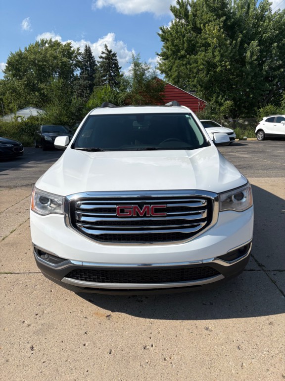 2017 GMC Acadia Image 7