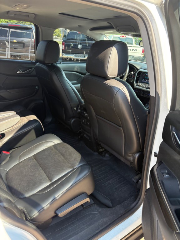2017 GMC Acadia Image 11