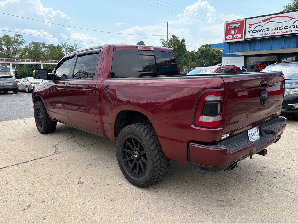 2019 RAM 1500 Image 3