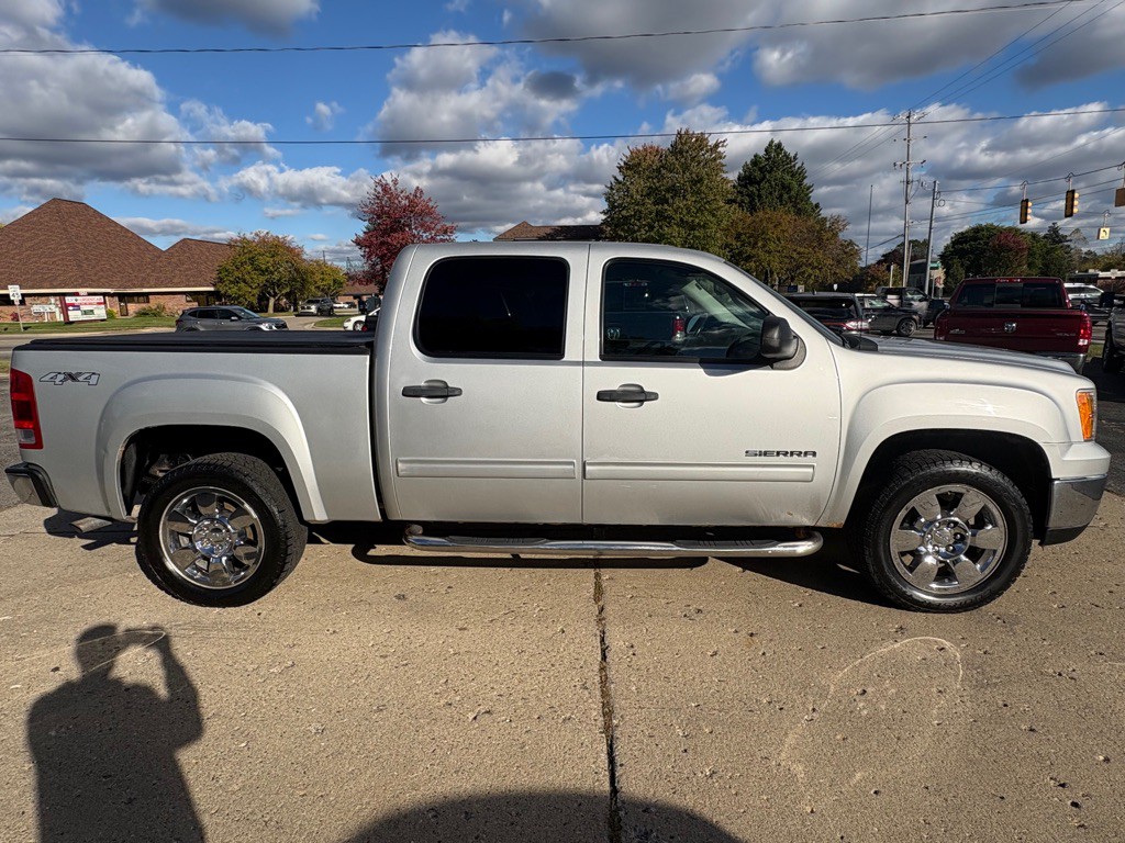 2011 GMC Sierra Image 6