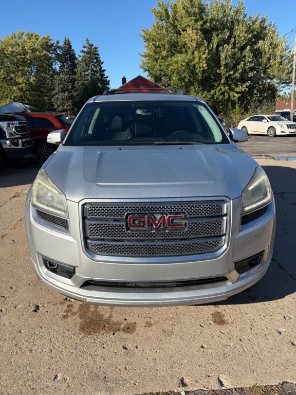 2013 GMC Acadia Image 8