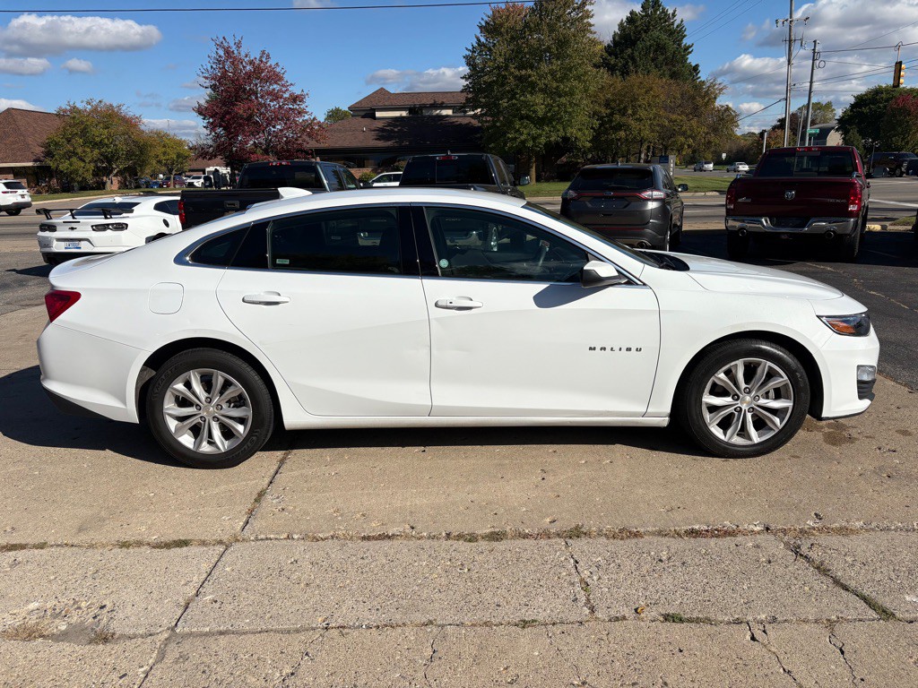 2023 Chevrolet Malibu Image 6