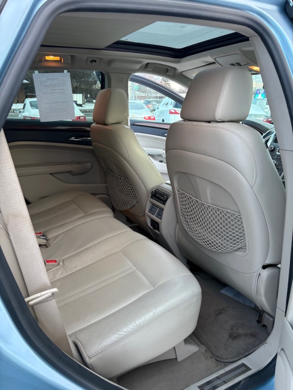 2011 Cadillac SRX Image 11