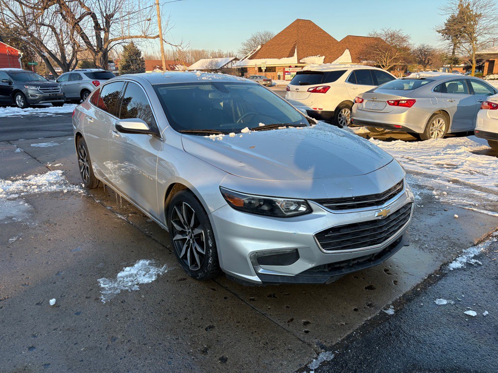 2017 Chevrolet Malibu Image 7