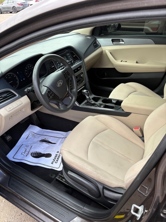 2017 Hyundai Sonata Image 9