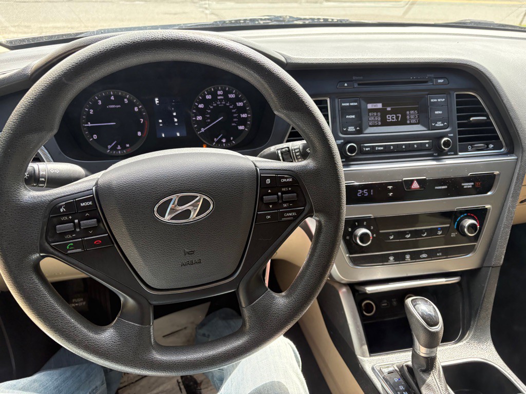 2017 Hyundai Sonata Image 13