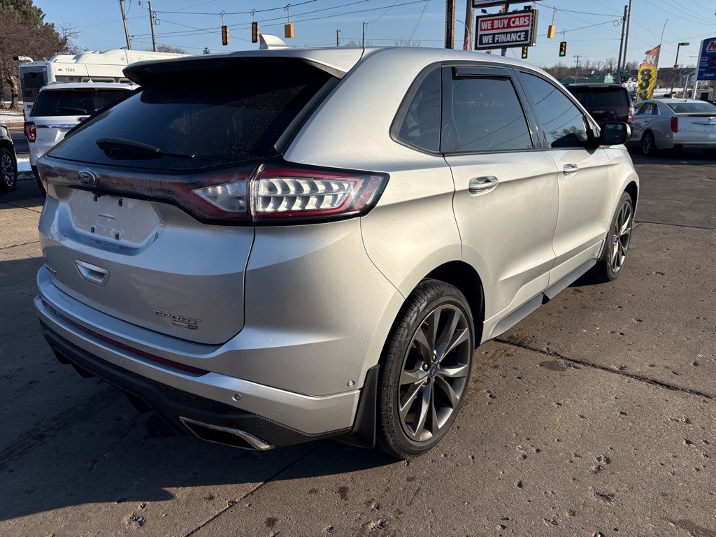 2016 Ford Edge Image 5