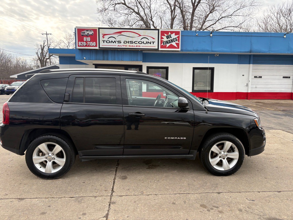 2014 Jeep Compass Image 2