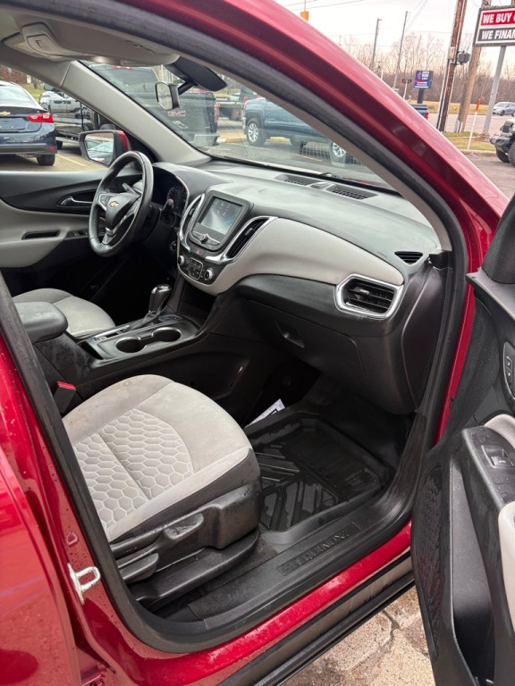 2018 Chevrolet Equinox Image 12