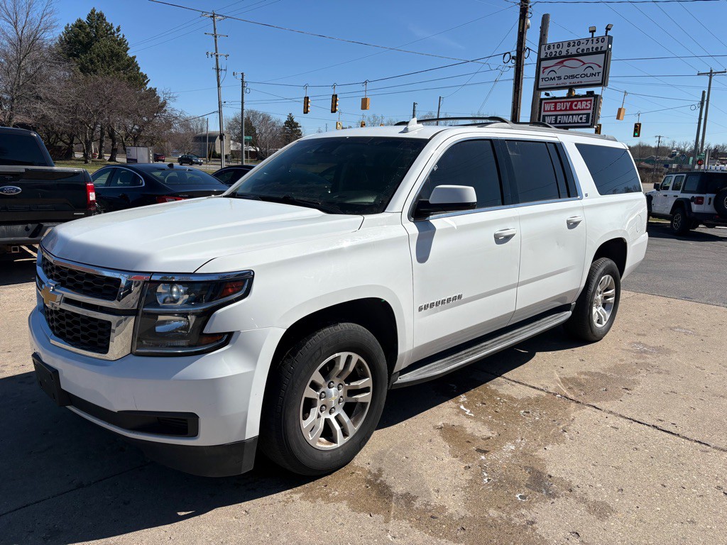 2018 Chevrolet Suburban Image 5
