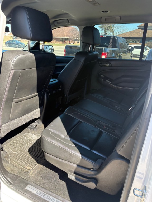 2018 Chevrolet Suburban Image 10