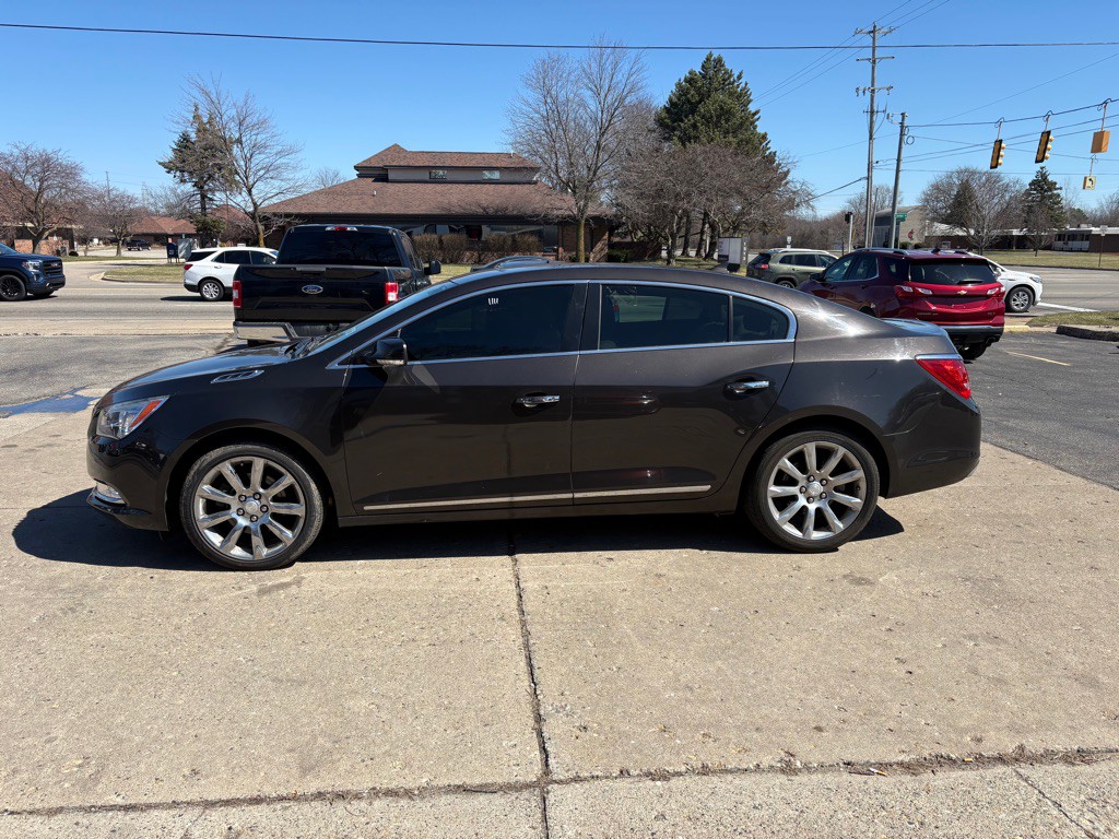 2014 Buick Lacrosse Image 4