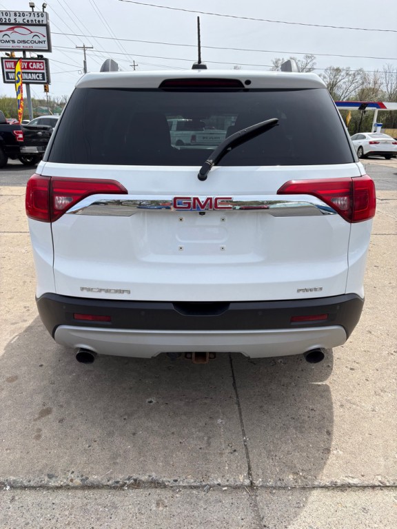 2017 GMC Acadia Image 5