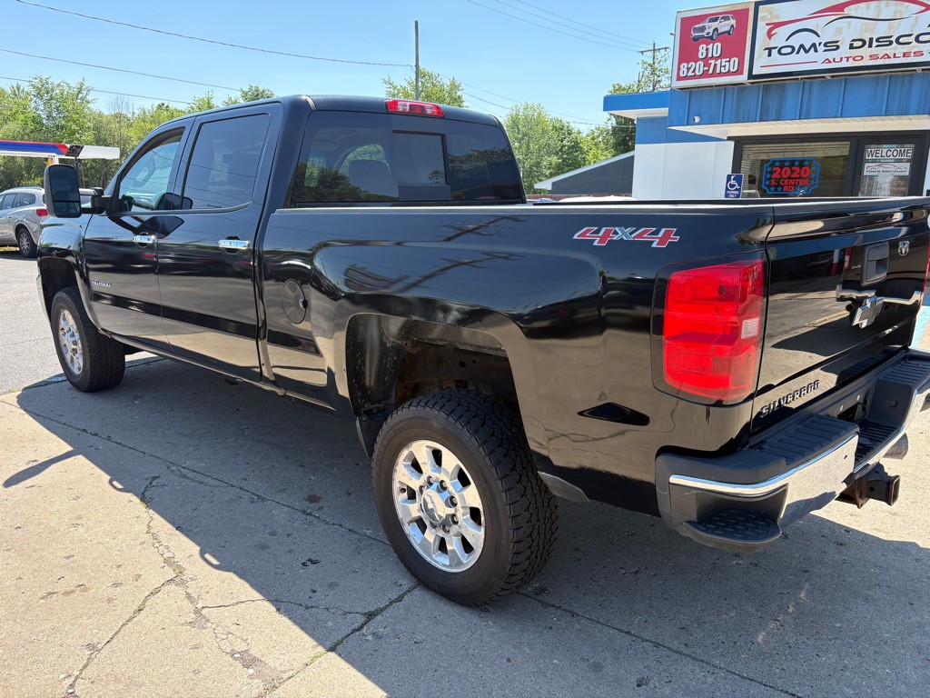 2015 Chevrolet Silverado 1500 Image 3