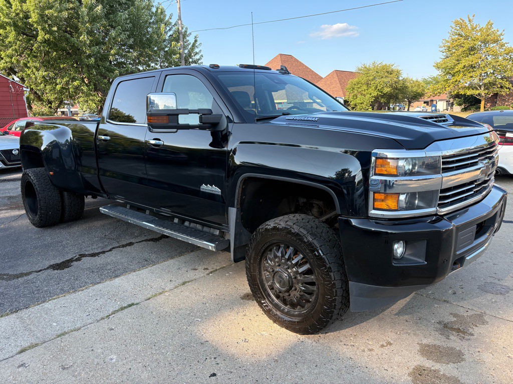 2017 Chevrolet Silverado 1500 Image 9