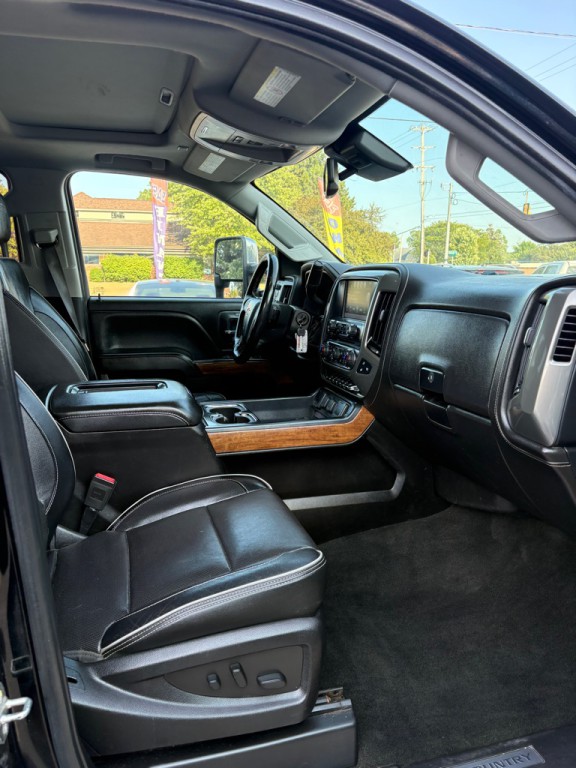 2017 Chevrolet Silverado 1500 Image 14