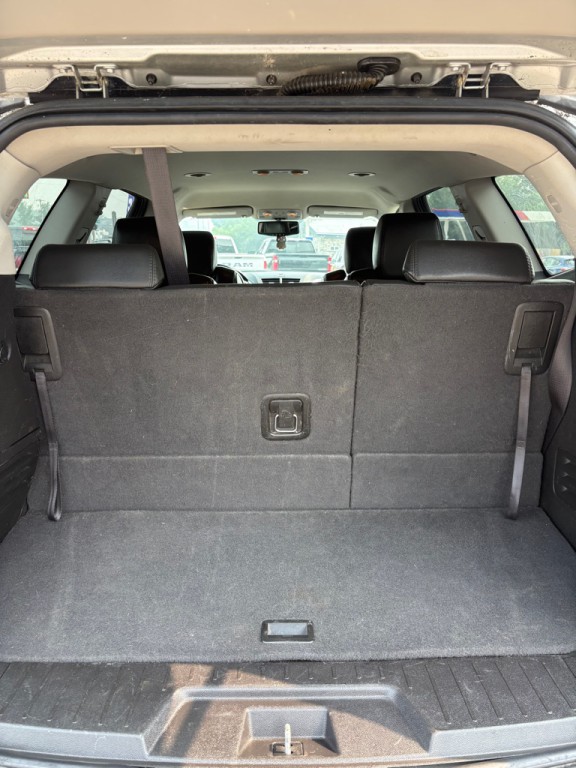 2011 Chevrolet Traverse Image 11