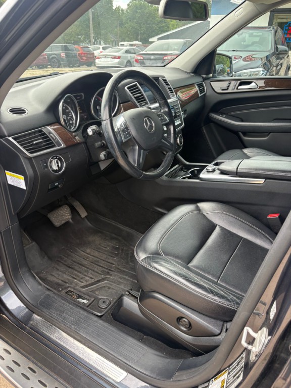 2014 Mercedes-Benz M-Class Image 9