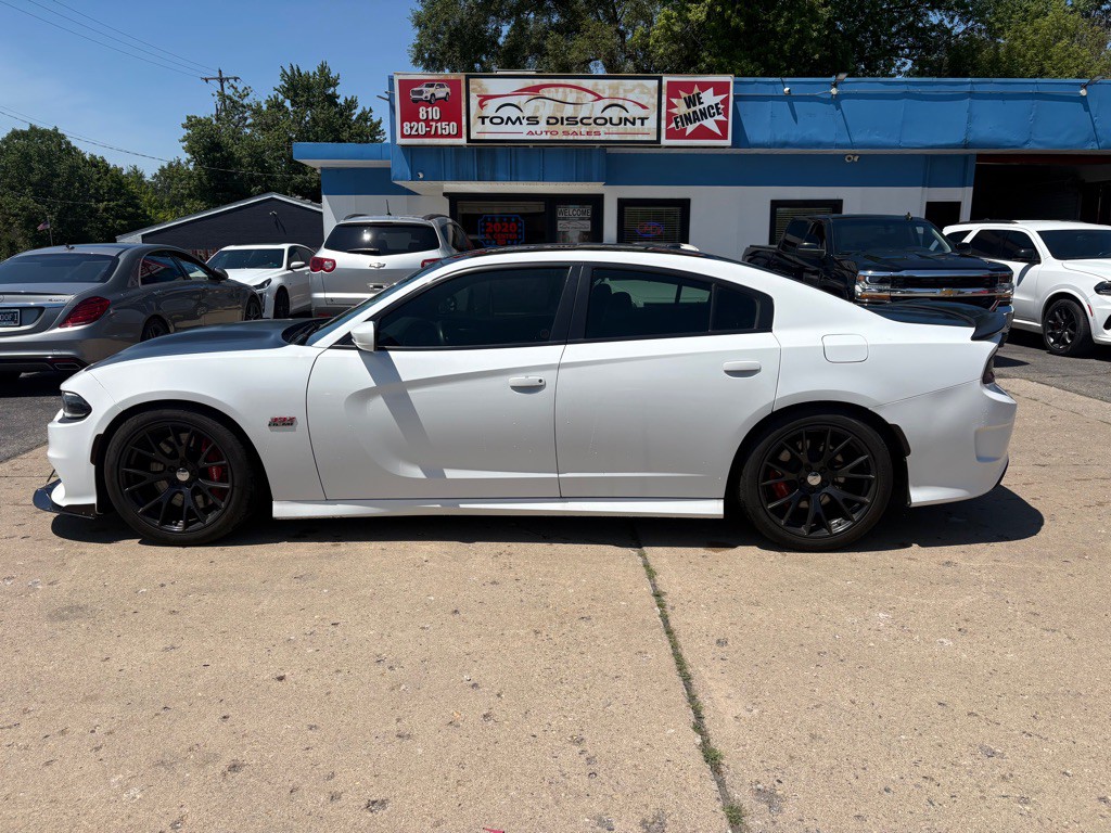 2017 Dodge Charger Image 2