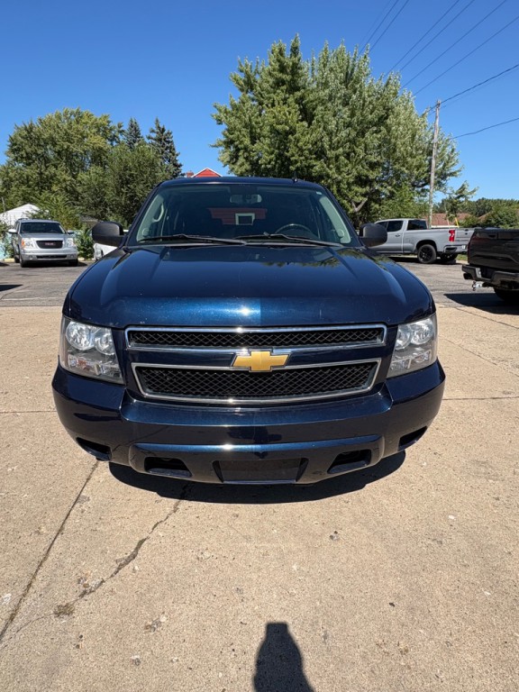 2013 Chevrolet Suburban Image 8