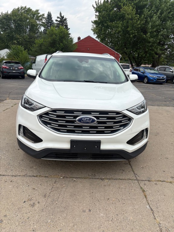 2020 Ford Edge Image 7