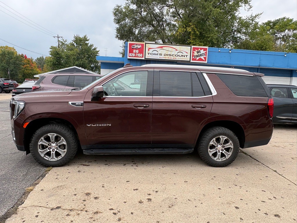 2025 GMC Acadia Image 2
