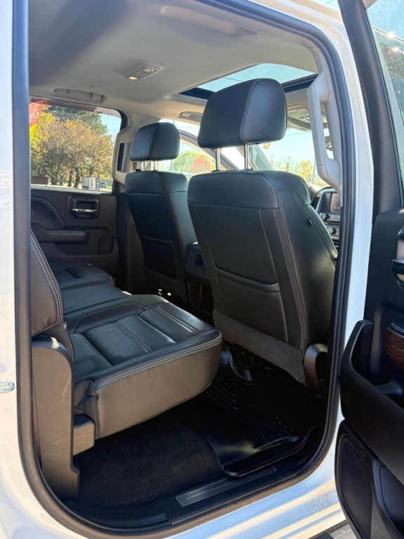 2017 GMC Sierra Image 11