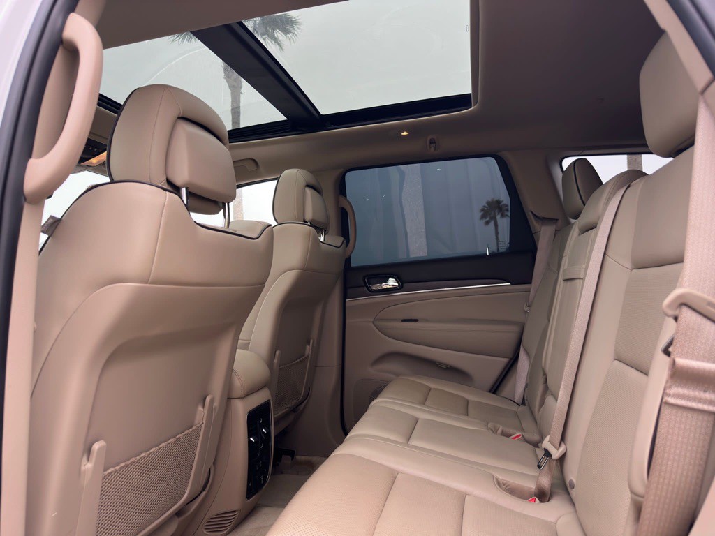 2019 Jeep Grand Cherokee Image 8