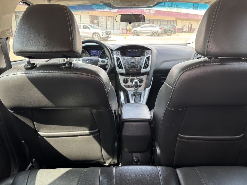 2014 Ford Focus Image 10