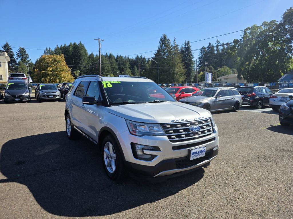 2016 Ford Explorer Image 4