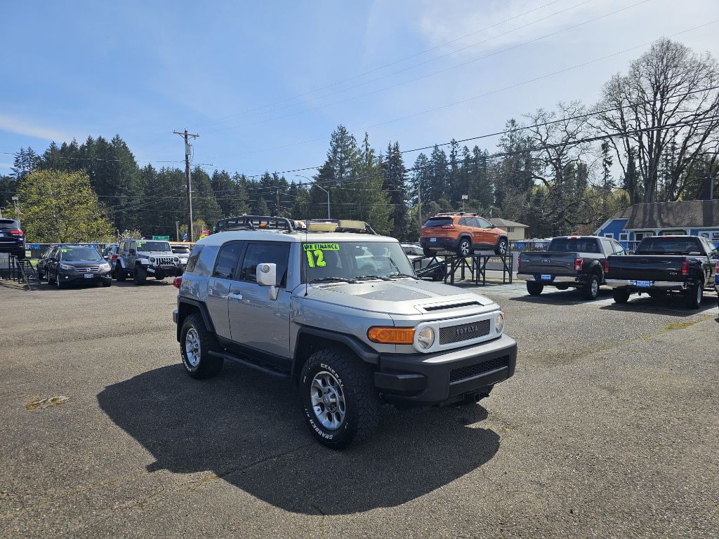 2012 Toyota FJ Cruiser Image 3